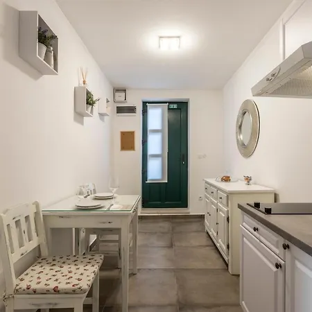 Apartment Insula Split